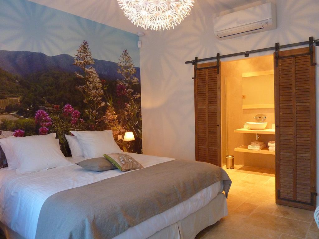 Les Mazets Du Luberon Bed & Breakfast Puget Oda fotoğraf