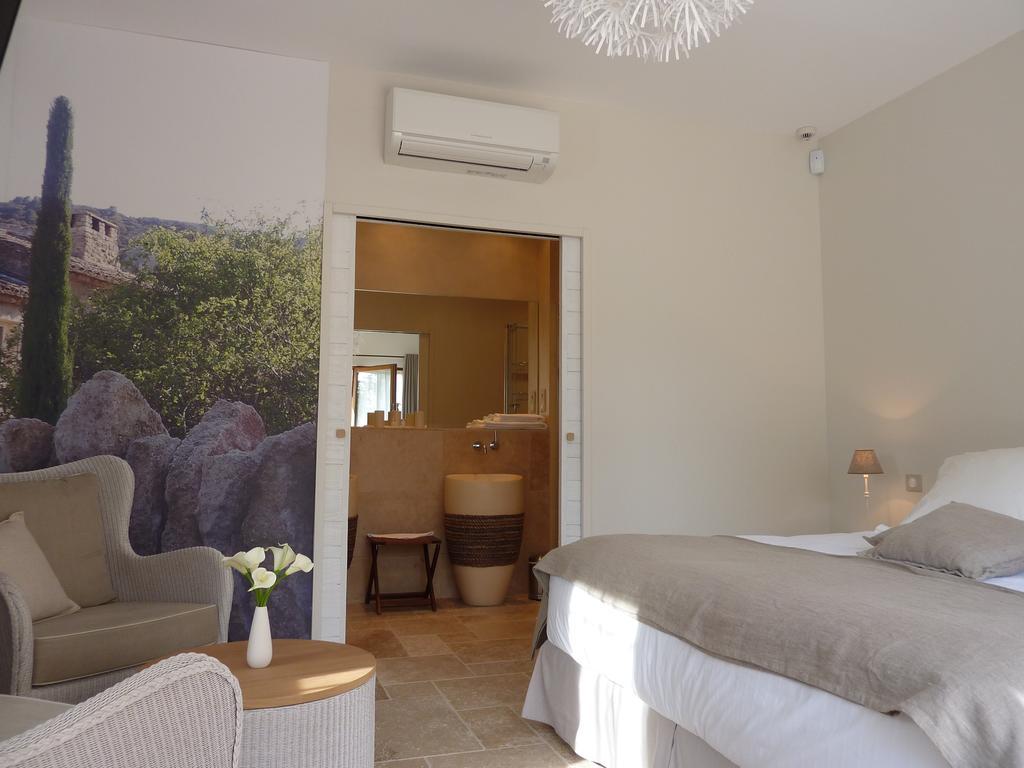 Les Mazets Du Luberon Bed & Breakfast Puget Oda fotoğraf