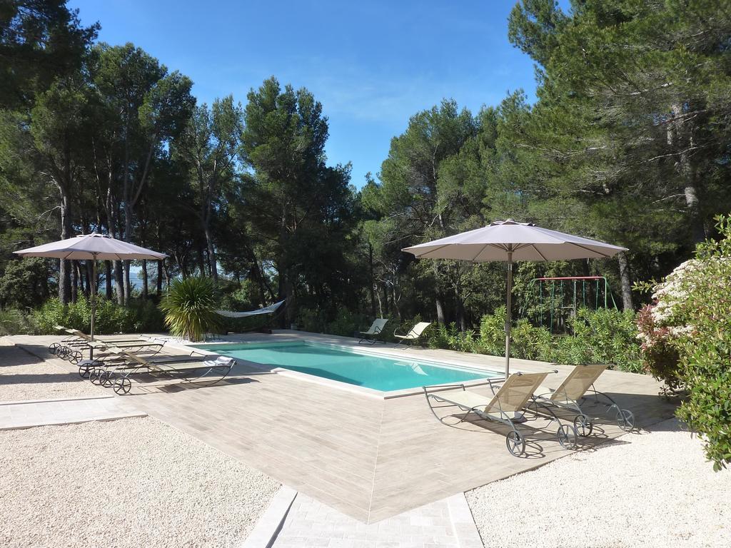 Les Mazets Du Luberon Bed & Breakfast Puget Dış mekan fotoğraf