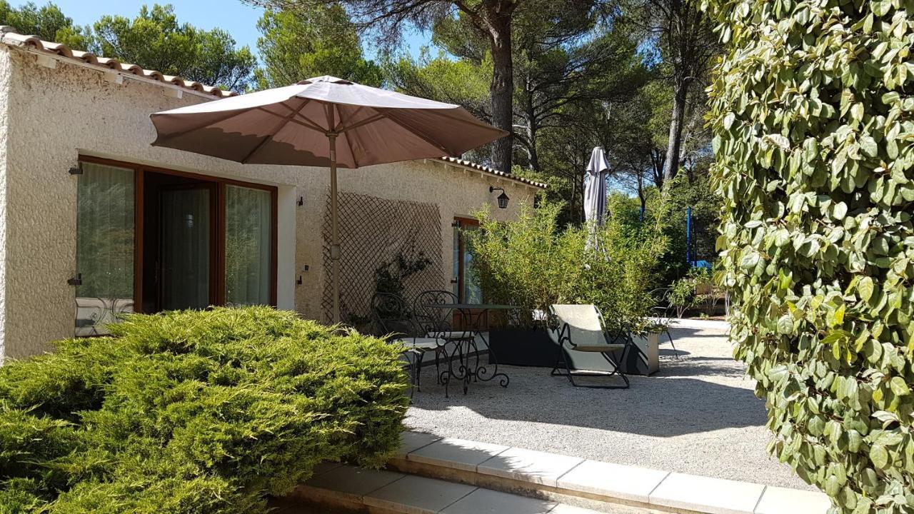 Les Mazets Du Luberon Bed & Breakfast Puget Dış mekan fotoğraf